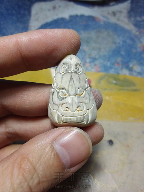 《兽首》雕刻过程 第2步