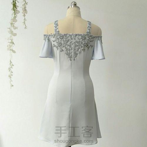 全手工珠绣礼服 第8步