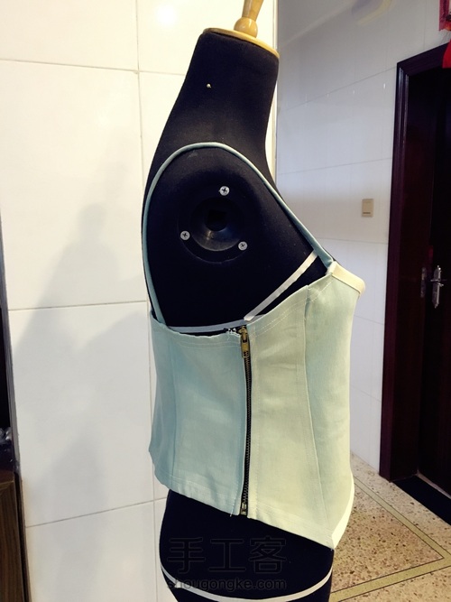 牛仔马甲 第3步