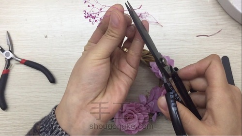 零基础花艺课：永生花车挂一学就会 第17步