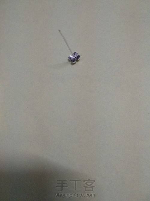 红色耳环 第3步