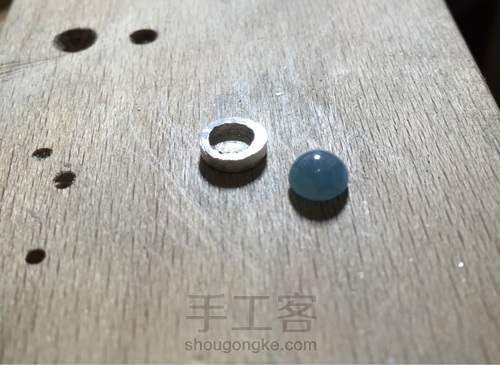 茄紫色翡翠的转运红绳 第9步