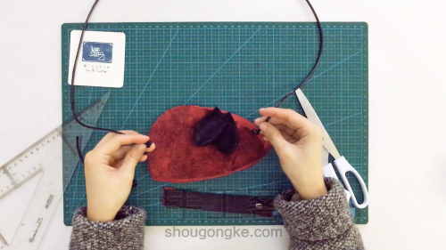 手工缝制儿童装饰小包包，“鼠”你最可爱 第21步