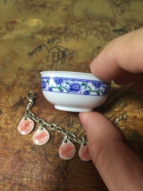 娃娃的迷你世界----3D树脂金鱼 第1步