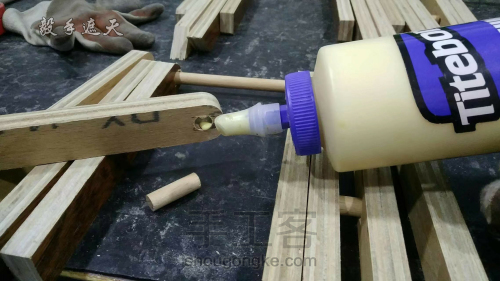 【木艺家居】木地板改造折叠凳 第17步