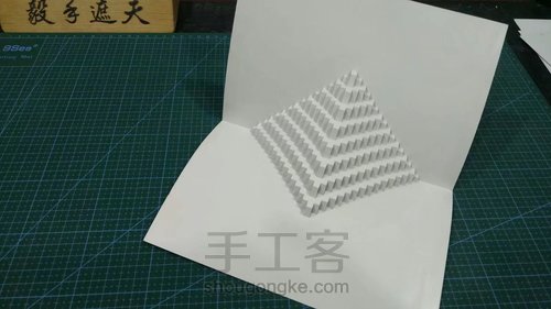 【纸雕贺卡】立体贺卡(第3期)阶梯类 贺卡 实例讲解 第12步