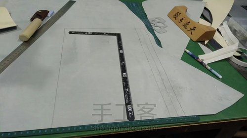 【手工皮艺】 十字纹简约斜挎包 第5步