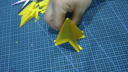 【纸雕贺卡】立体贺卡（第8期）圣诞树折纸贺卡实例讲解 第6步