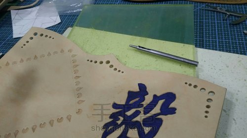 【滴胶木艺】水晶滴胶 木艺 拼贴画 第26步