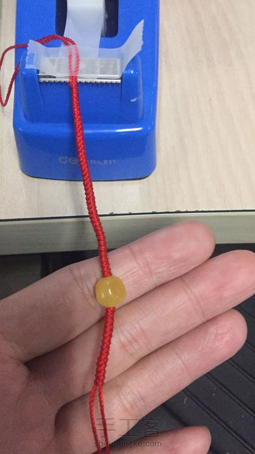 蜜蜡红绳 第10步