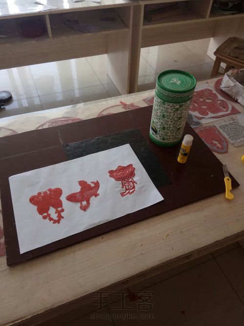 剪纸灯罩 第1步