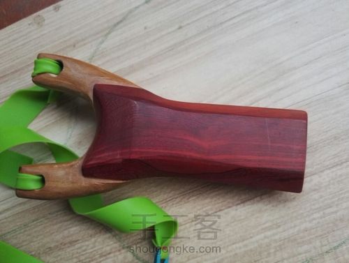 创意弹弓制作。 第30步