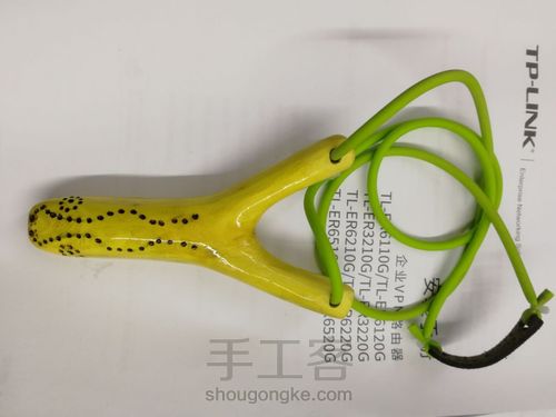 开年手作:高山实木弹弓 第52步