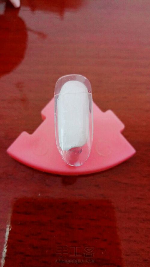 腮红美甲 第1步