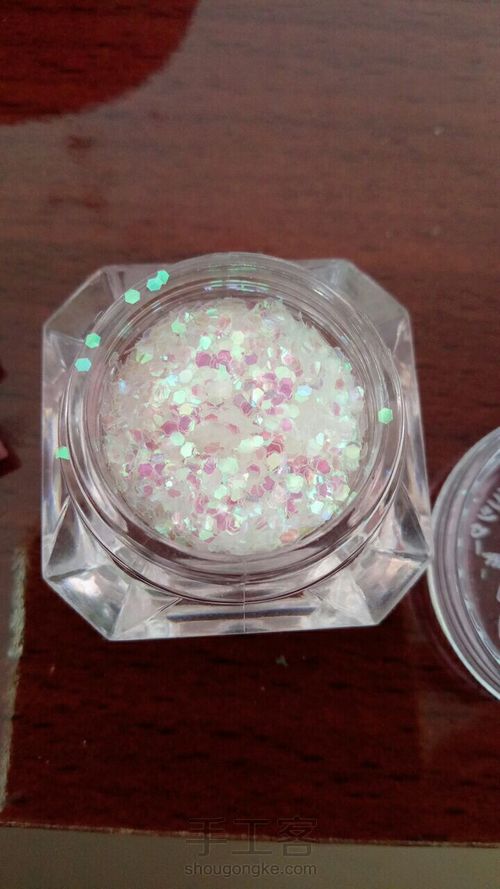 腮红美甲 第11步