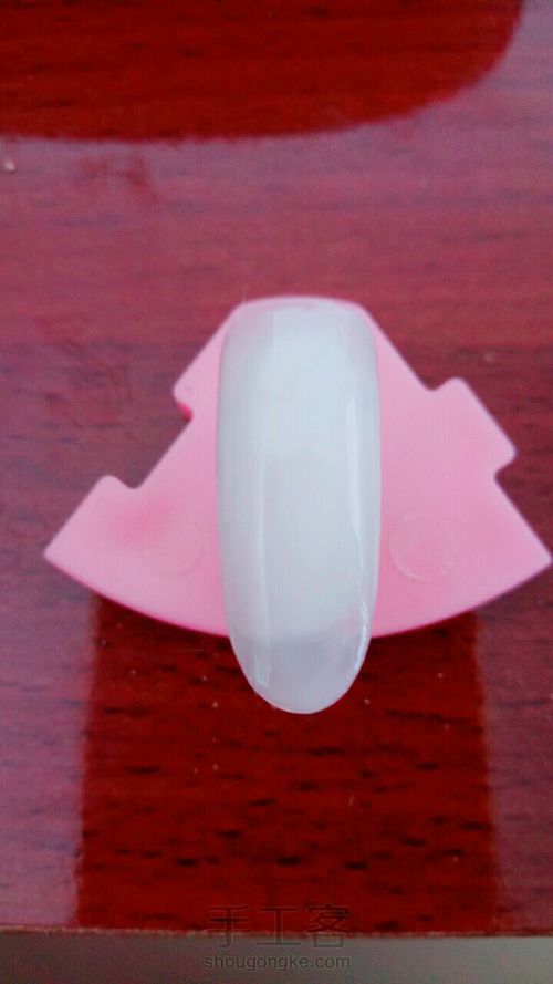 腮红美甲 第4步