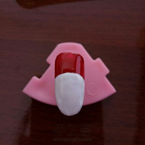 招财猫新年美甲 第7步