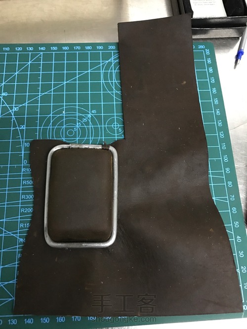 zippo 打火机皮套 第1步