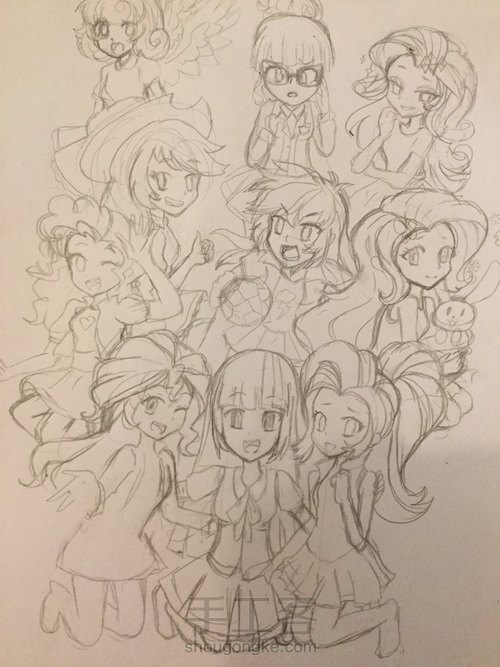 小马宝莉小马国女孩大合照 第6步