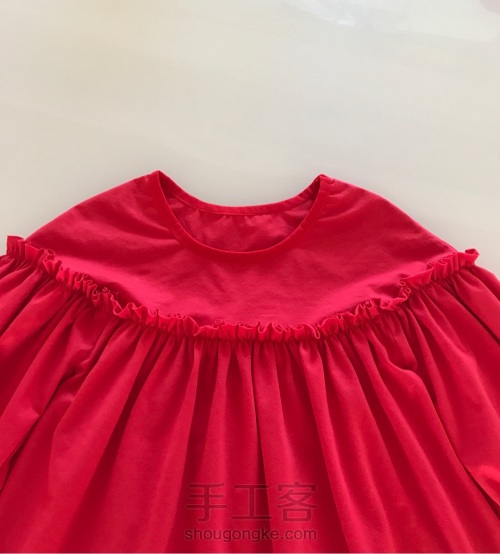 红色泡泡袖公主裙 第12步