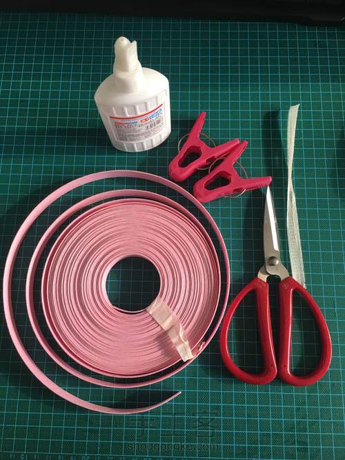 纸藤.心形小礼盒 第1步