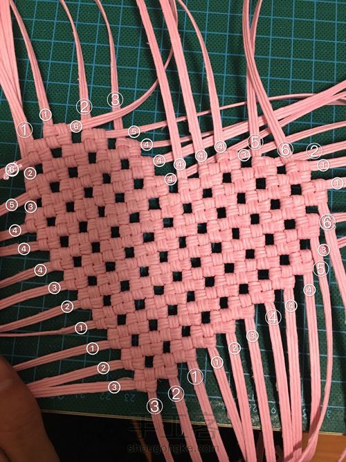 纸藤.心形小礼盒 第13步