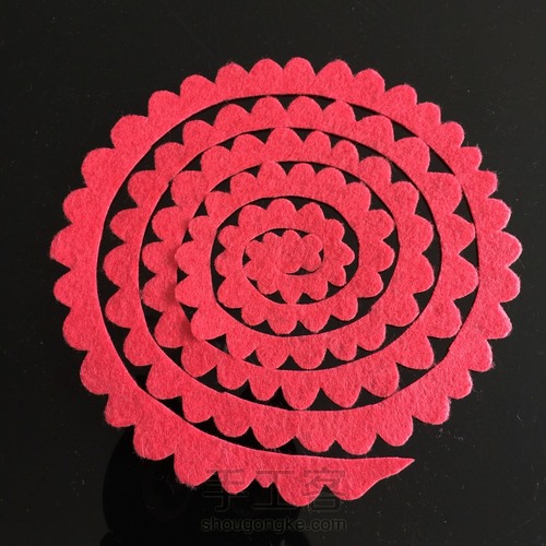 不织布花朵 第3步