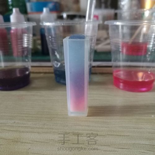 滴胶星云吊坠的尝试 第16步