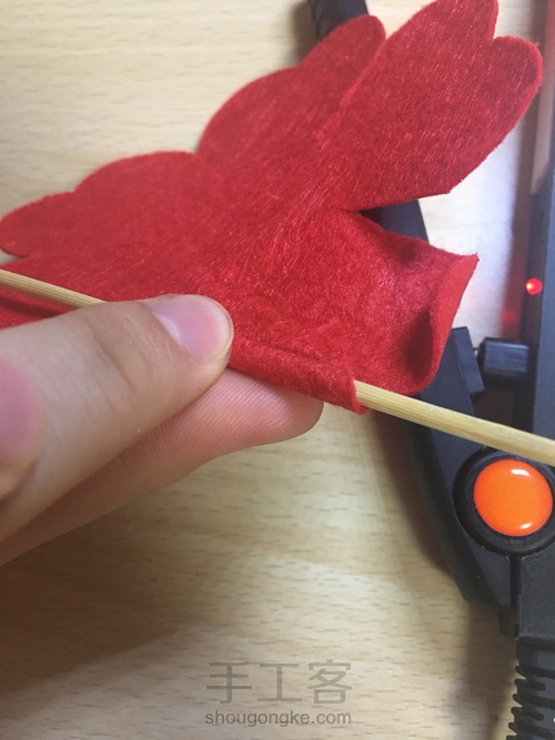 一眼就爱上的玫瑰(不织布) 第18步