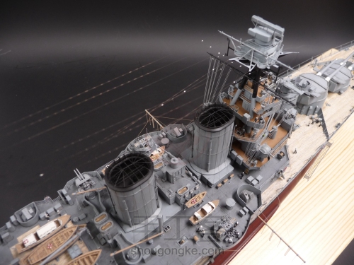 拼装军舰模型制作过程 第78步