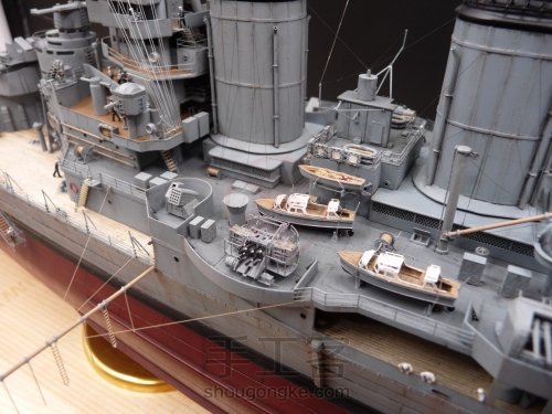拼装军舰模型制作过程 第79步