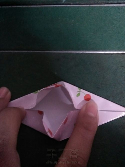 大家可能都会的兔子鞋。 第9步