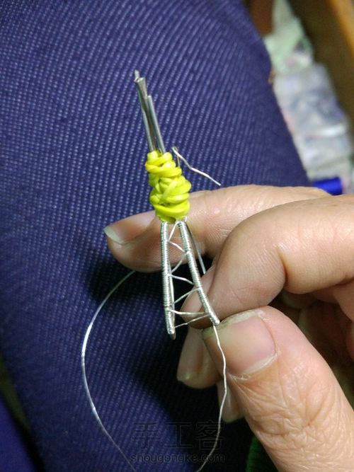 不规则水晶绕线吊坠 第2步