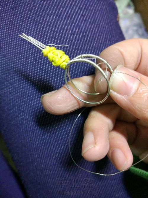 不规则水晶绕线吊坠 第3步