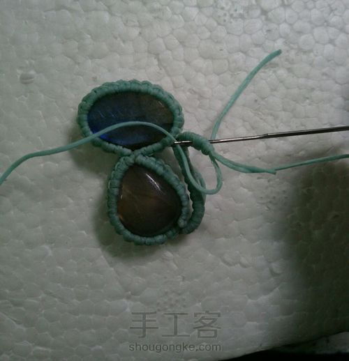 夜光扁蜡拉长猫猫吊坠 第16步