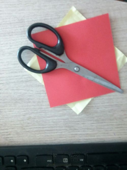 折纸食杂铺之肯德基薯条 第1步