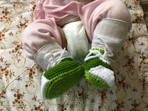 宝宝运动鞋 第6步