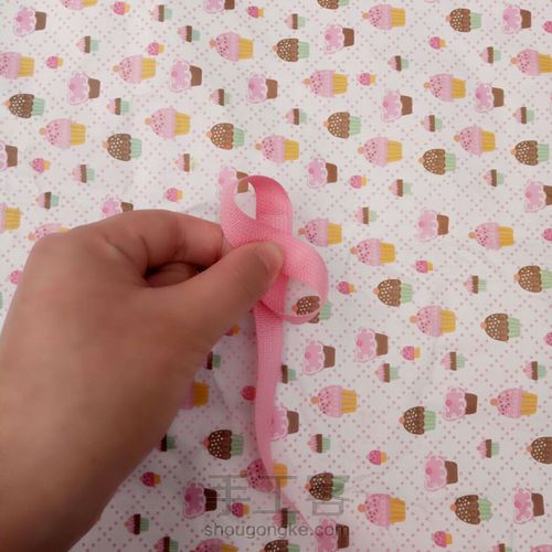 扭出来的扭扭蝴蝶结 第3步