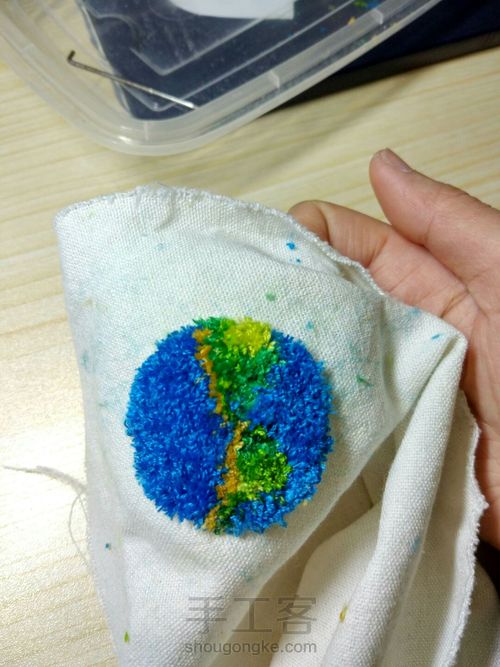 毛茸茸的 地球  徽章 第6步