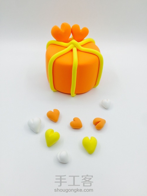 罗弗超轻粘土，小心心蛋糕 第11步