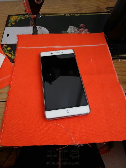 可爱的手机袋(零钱袋) 第1步