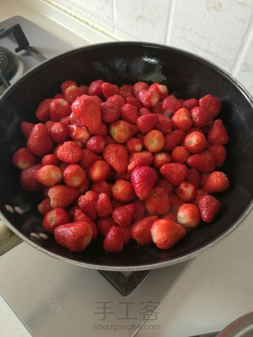 自制草莓酱🍓 第3步
