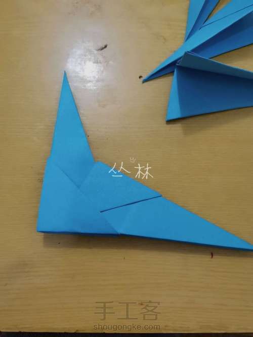 飞机折纸 第10步