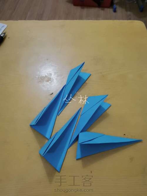 飞机折纸 第9步