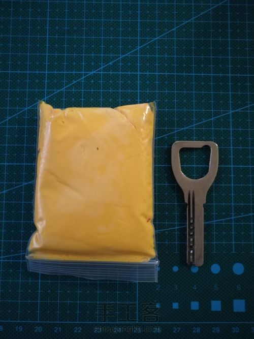 一个萌萌哒的钥匙套~ 第1步