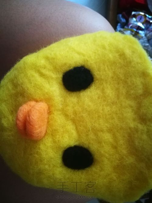 小黄鸭湿毡口金包 第13步