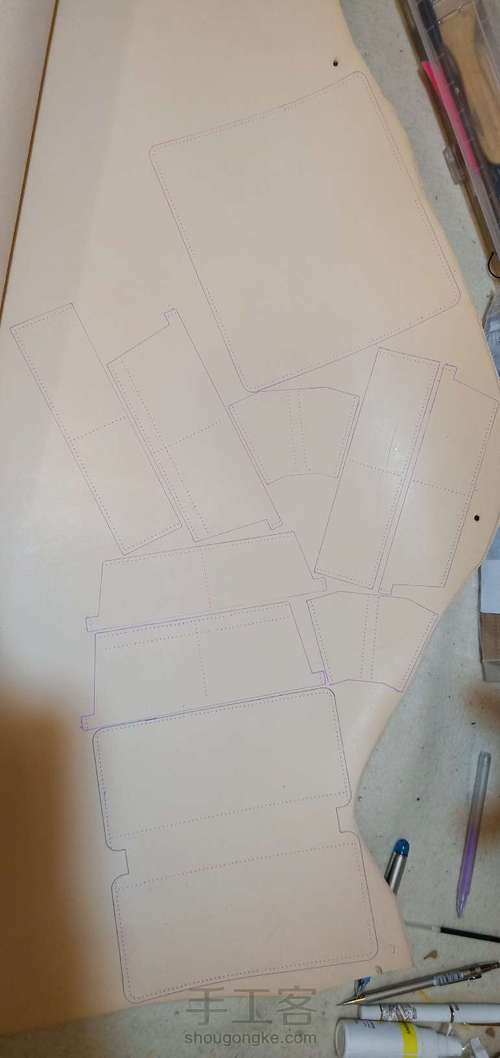 皮雕钱包 第1步