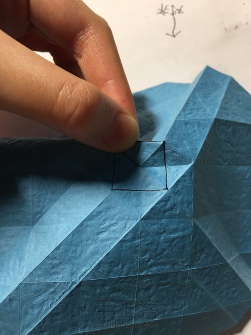 非常帅气的钻石玫瑰 第12步