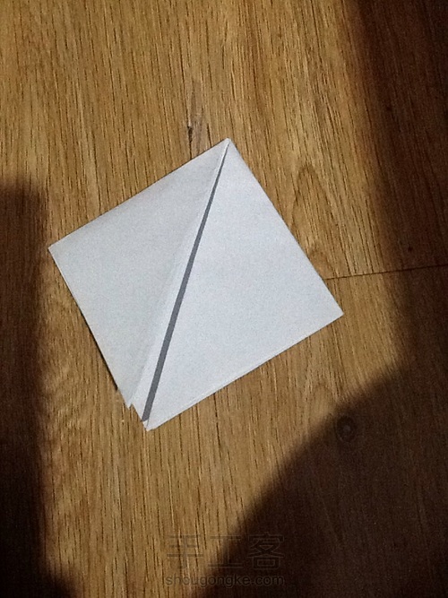 萌萌小兔子书签 第2步