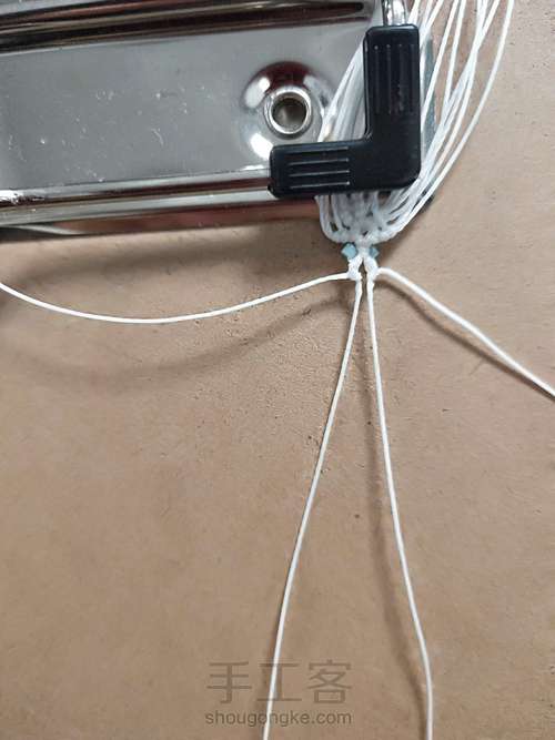 雪落无声·斜卷结手绳 第4步